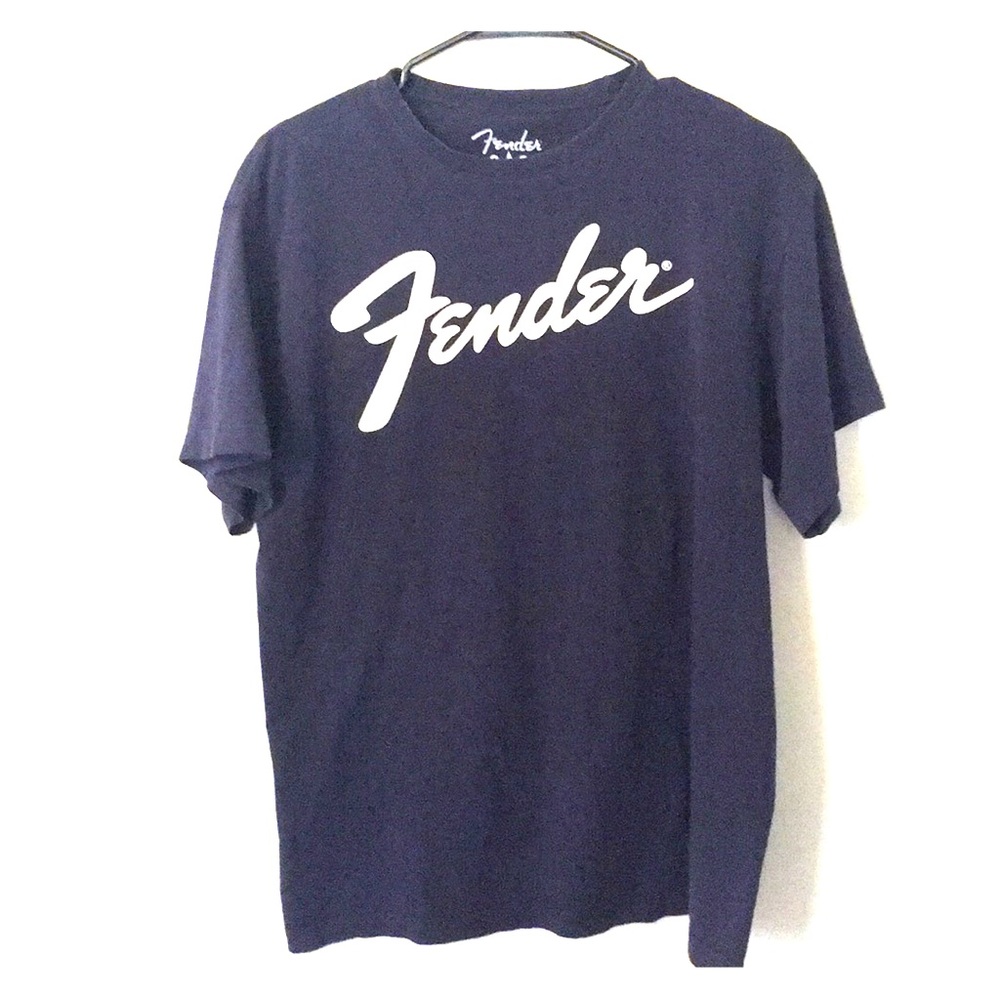 Large Fender Guitars Tee. Blue 🎸